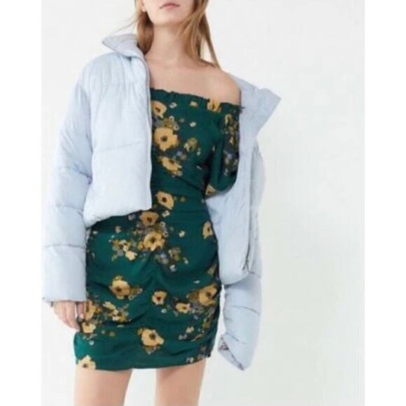Urban Outfitters Floral Puff Sleeve Off The Shoulder Ruched Mini Dress Green 2 - Picture 11 of 11